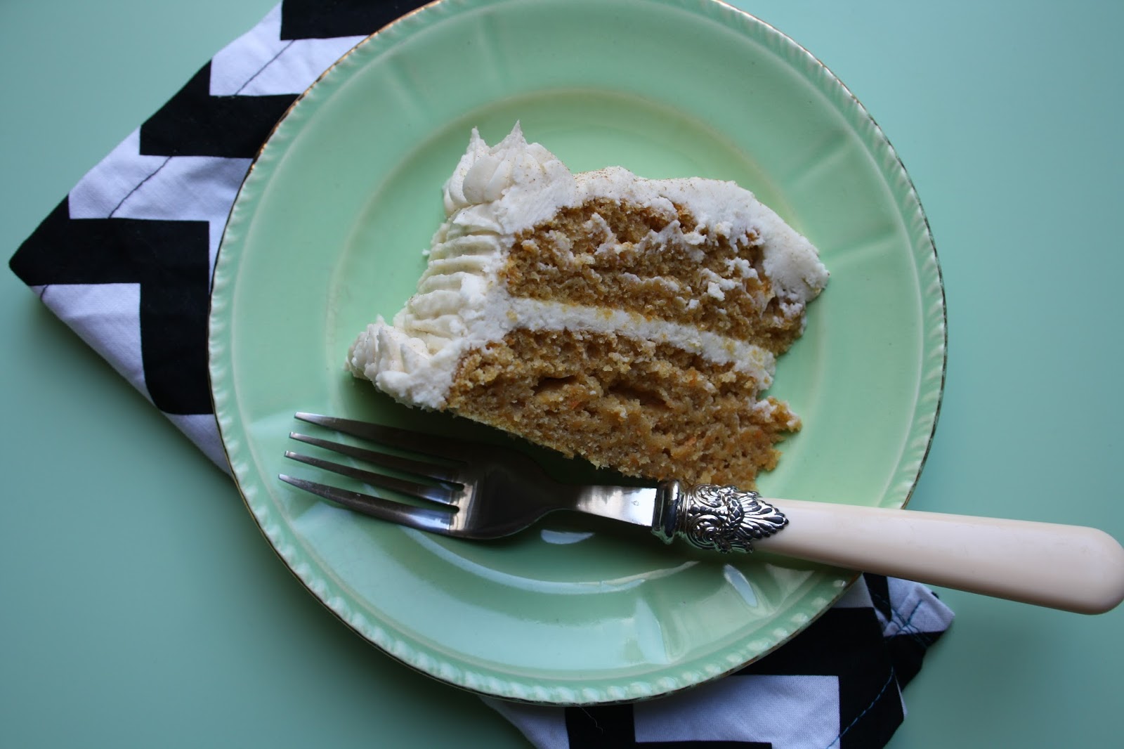 Floral Frosting Carrot Cake with Cinnamon Cream Cheese Frosting