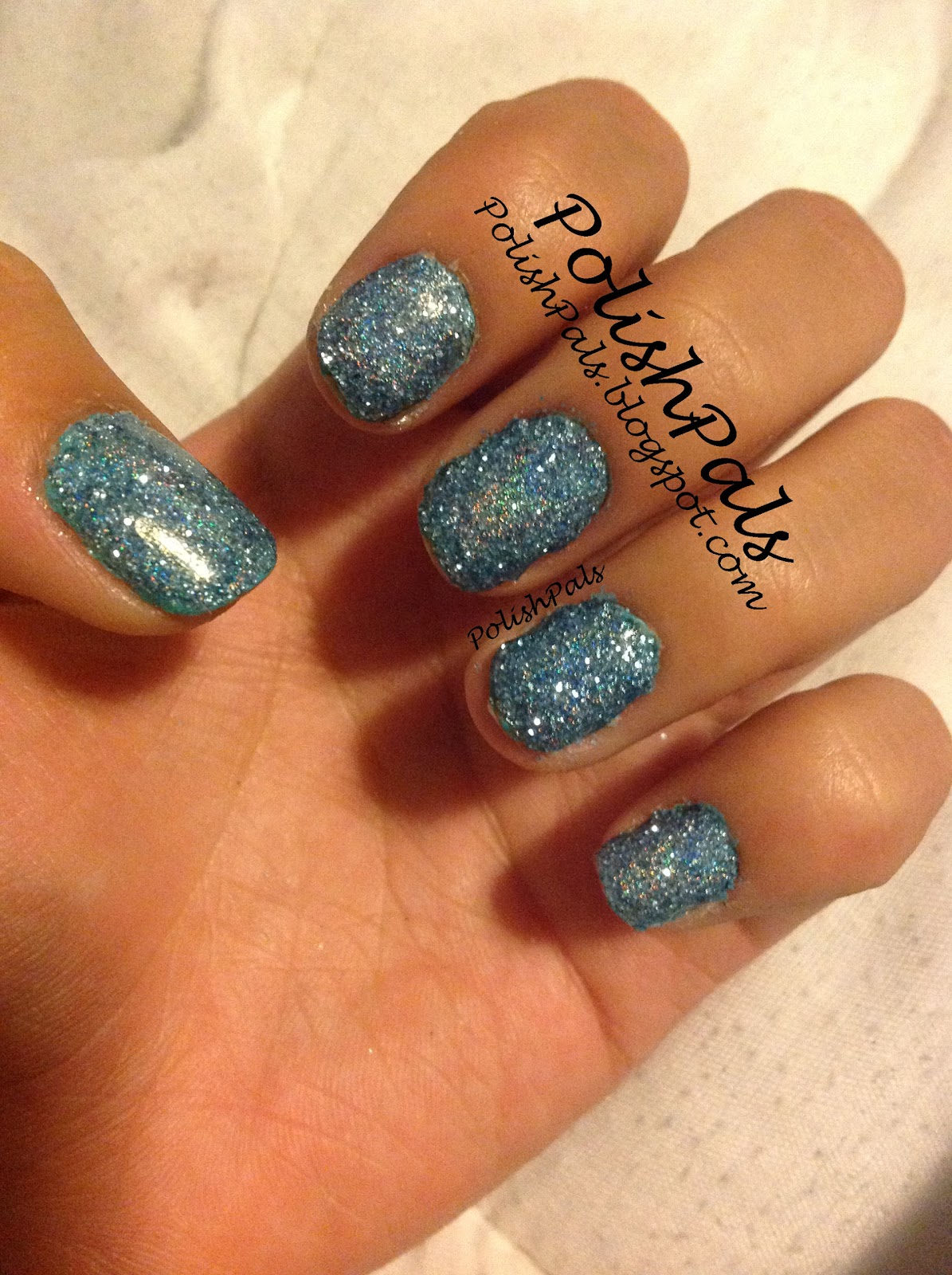 Polish Pals: Loose Glitter Nails Tutorial