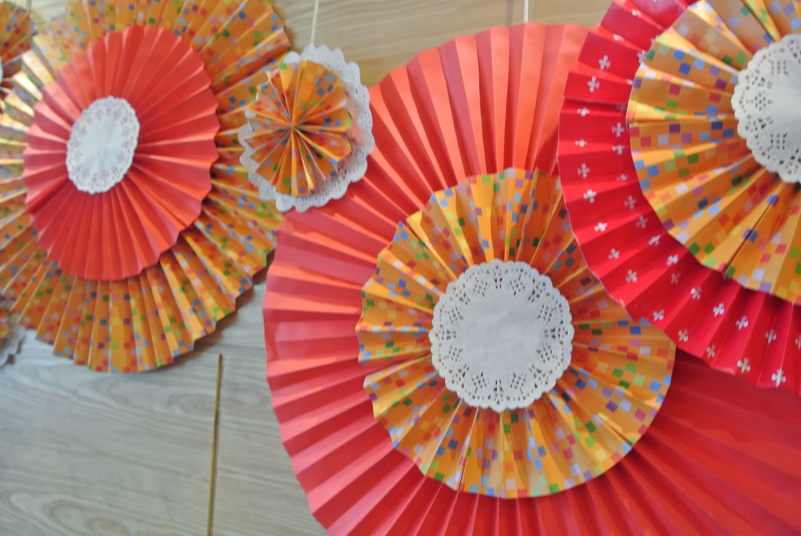Le Moon - All Things Lovely: Paper Rosette for Chinese New Year Decor