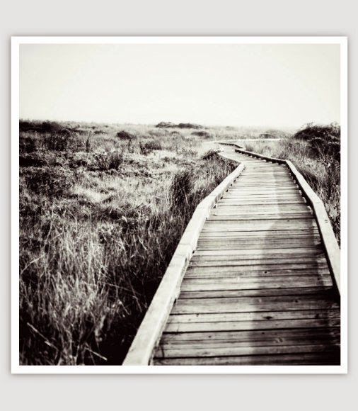 the picket fence projects Family room followup & our DIY picture ledge