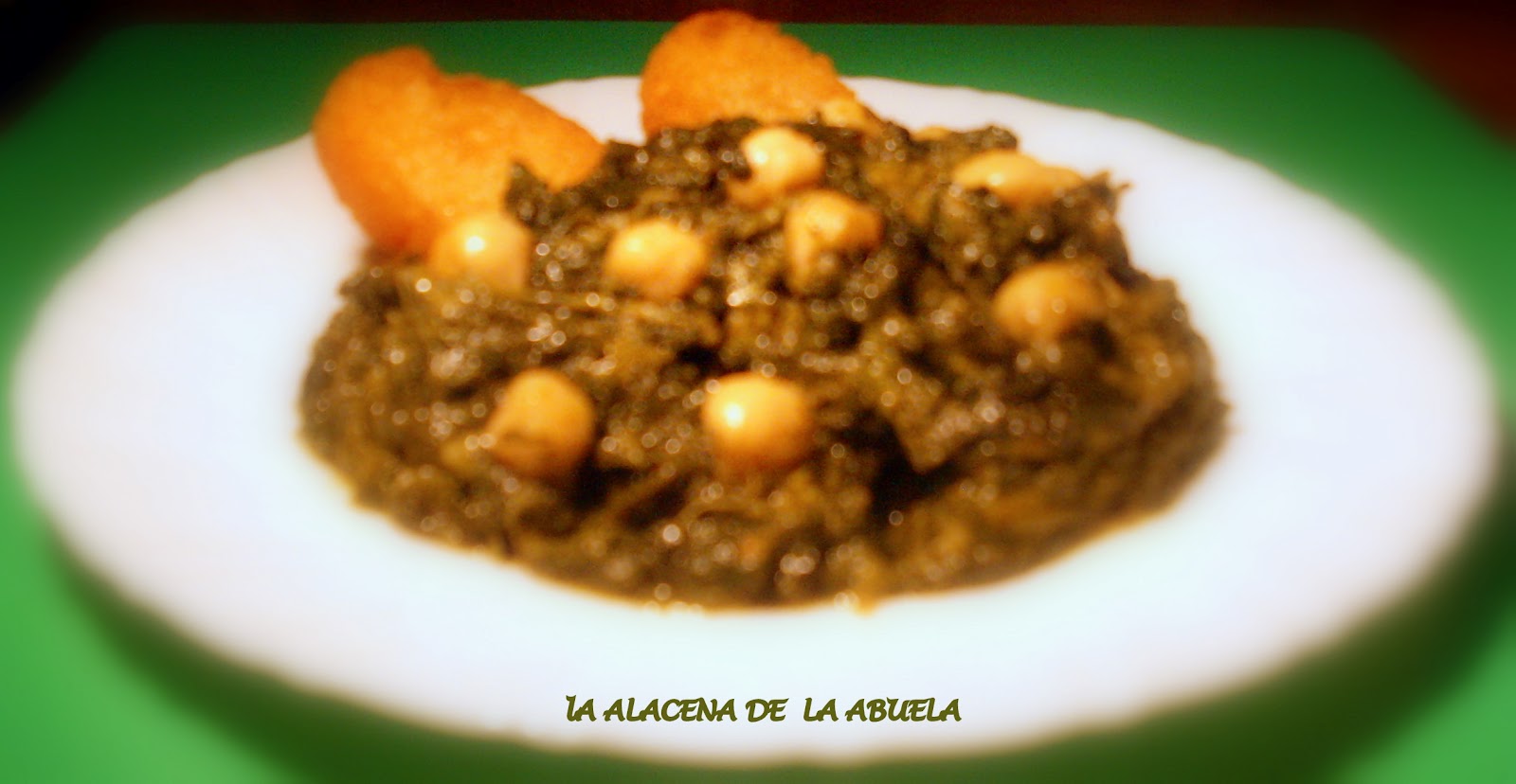 La alacena de la abuela Carmen ESPINACAS CON GARBANZOS AL ESTILO SEVILLANO