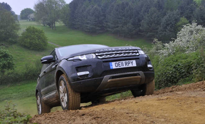 Range Rover Evoque off-road