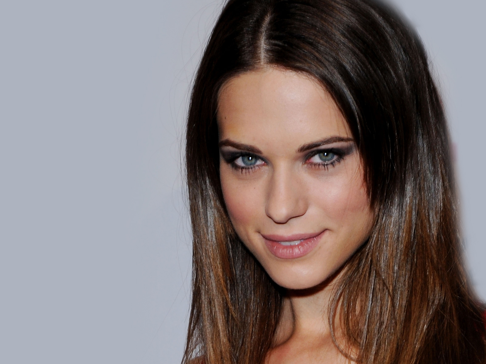 lyndsy fonseca photo gallery tv series posters cast lyndsy fonseca photo gallery tv series posters cast
