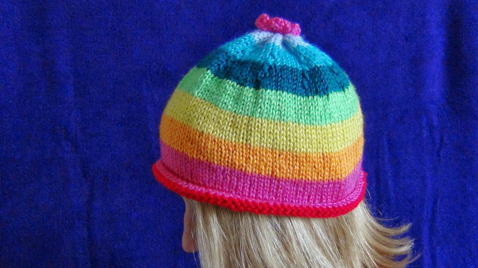 GillysCraftWorld How to Knit a Hat in Colors