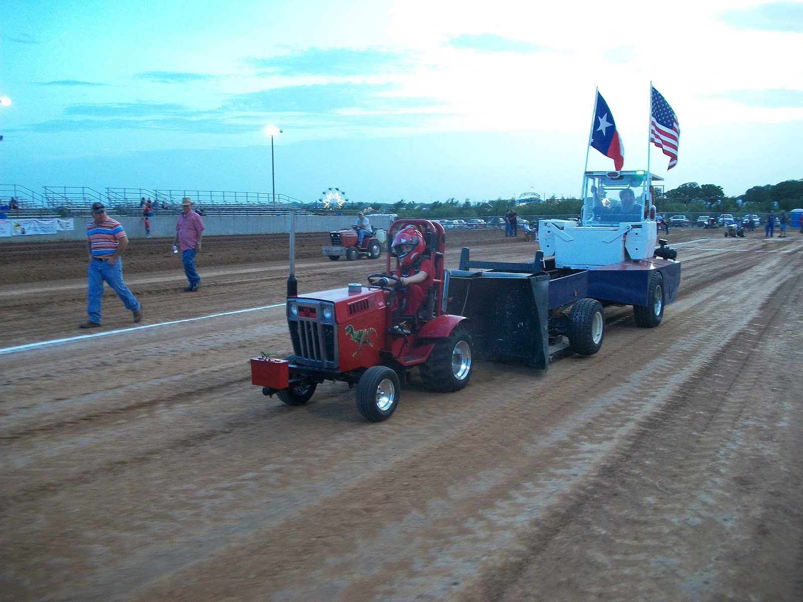 Duncan Motorsports DeLeon Peach and Melon Festival Pull