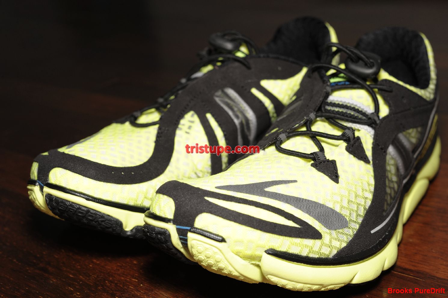 brooks adrenaline asr 10 yellow
