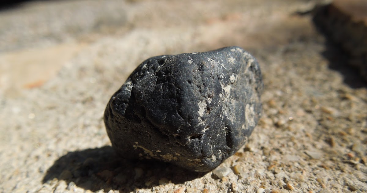 Montse Fotoblog: La piedra negra