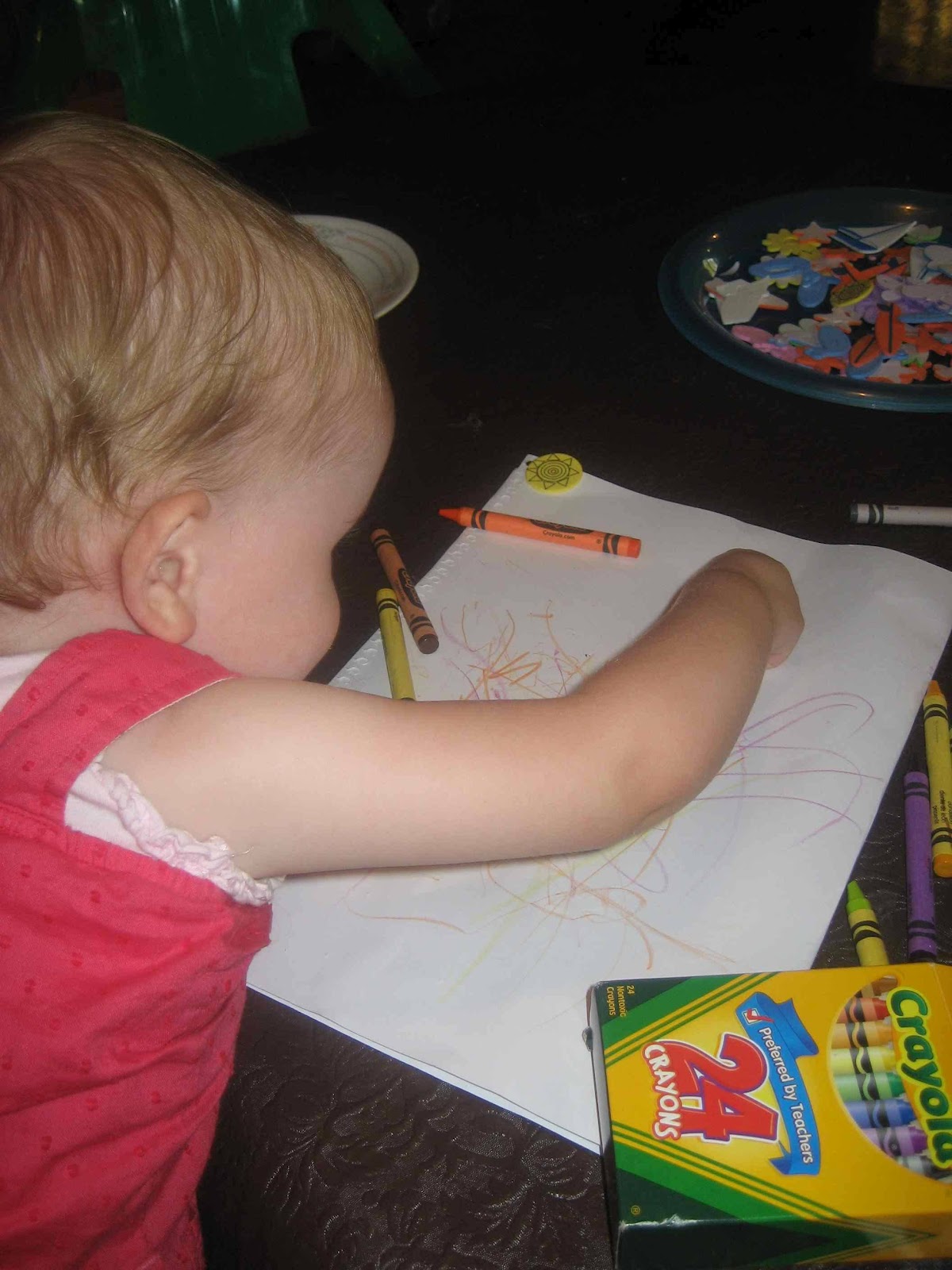 When do kids start reading picture