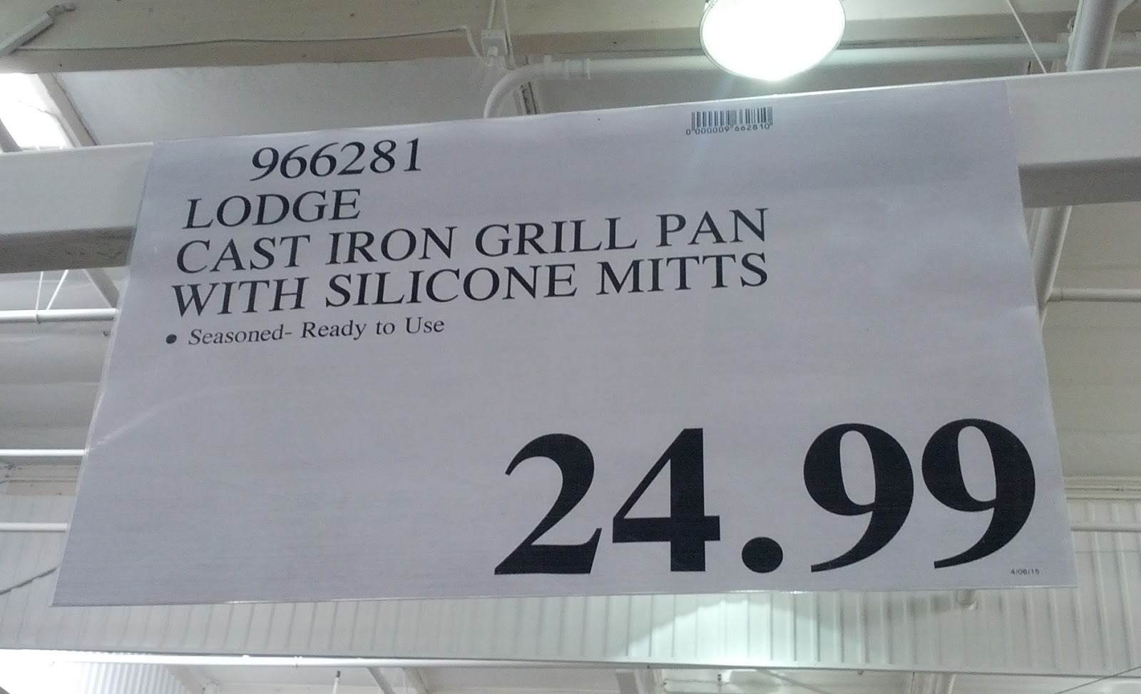 Lodge Cast Iron Grill Pan Set with Silicone Handle Holder Costco