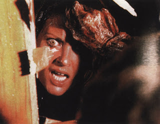 Zombie-eye-splinter-Fulci.jpg