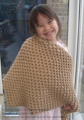 FREE CROCHET PATTERN FOR TRIANGLE SHAWL | Original Patterns