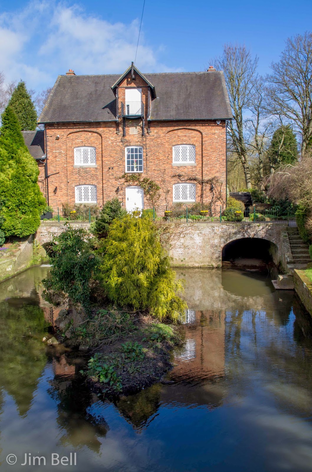 Out & About Rolleston on Dove