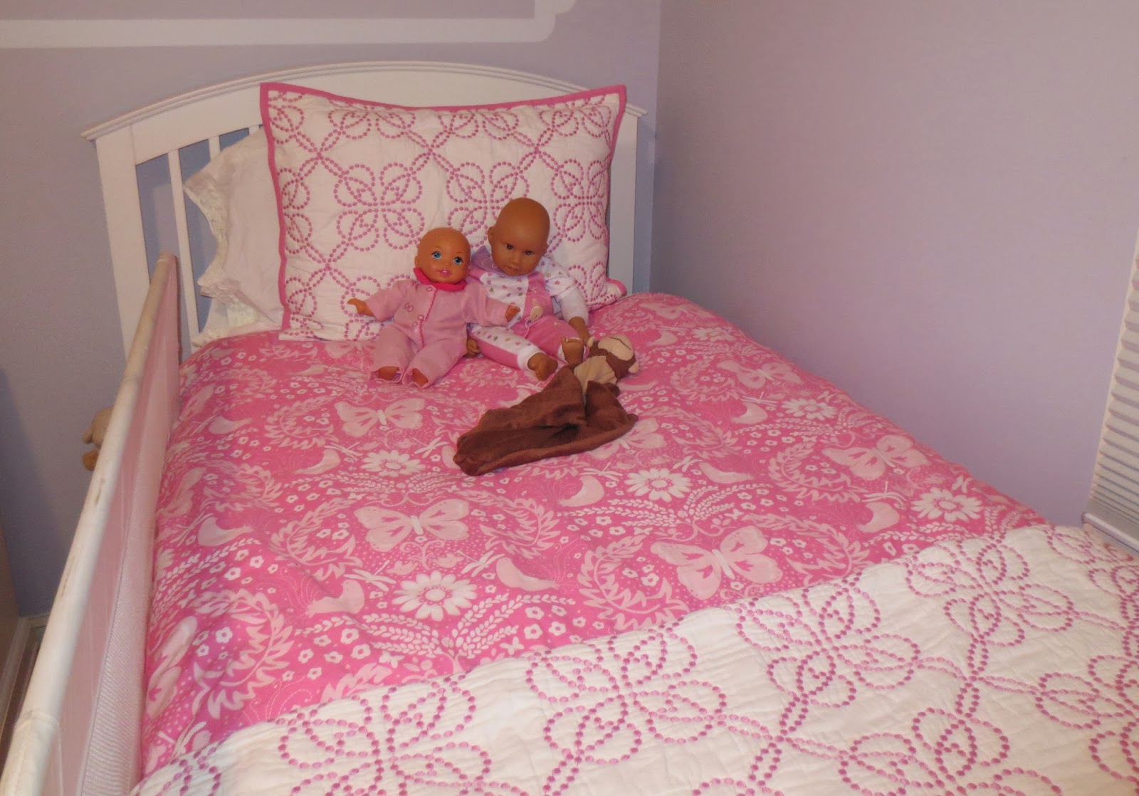 Live Inside My Bubble Tory's New Room and the Big Girl Bed Transition