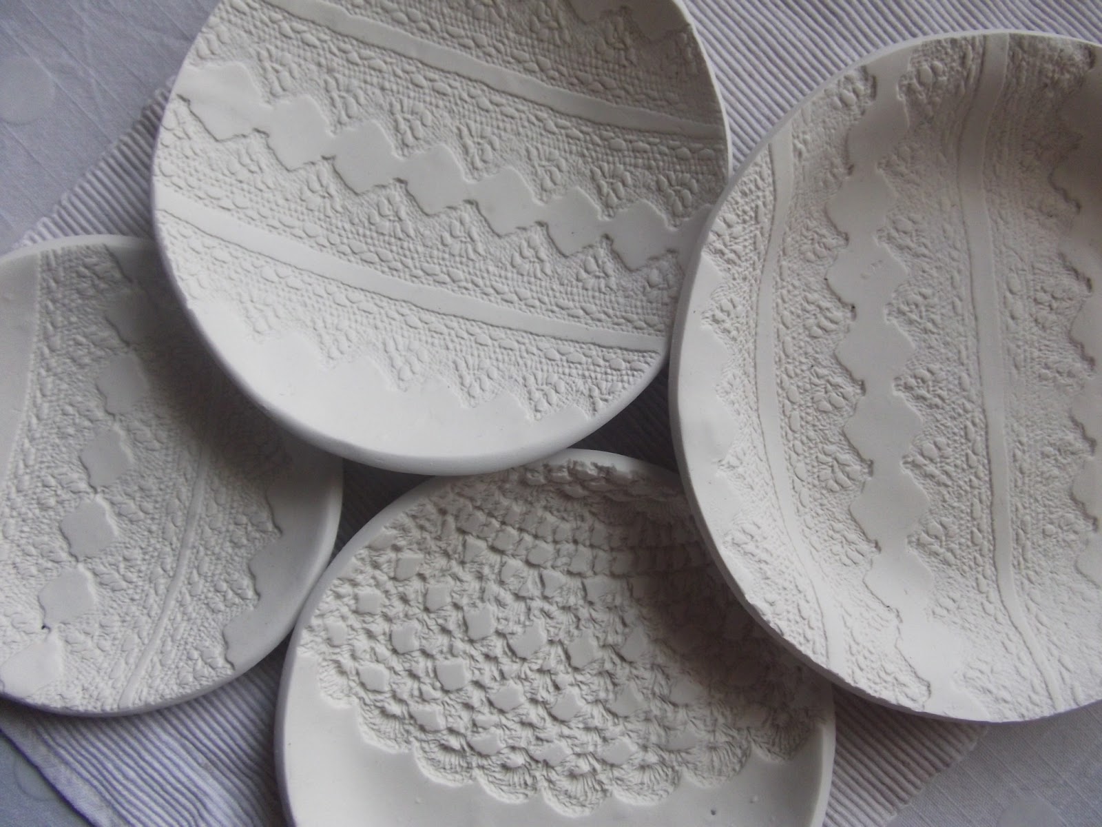 nostalgiecat DIY lace print polymer plates