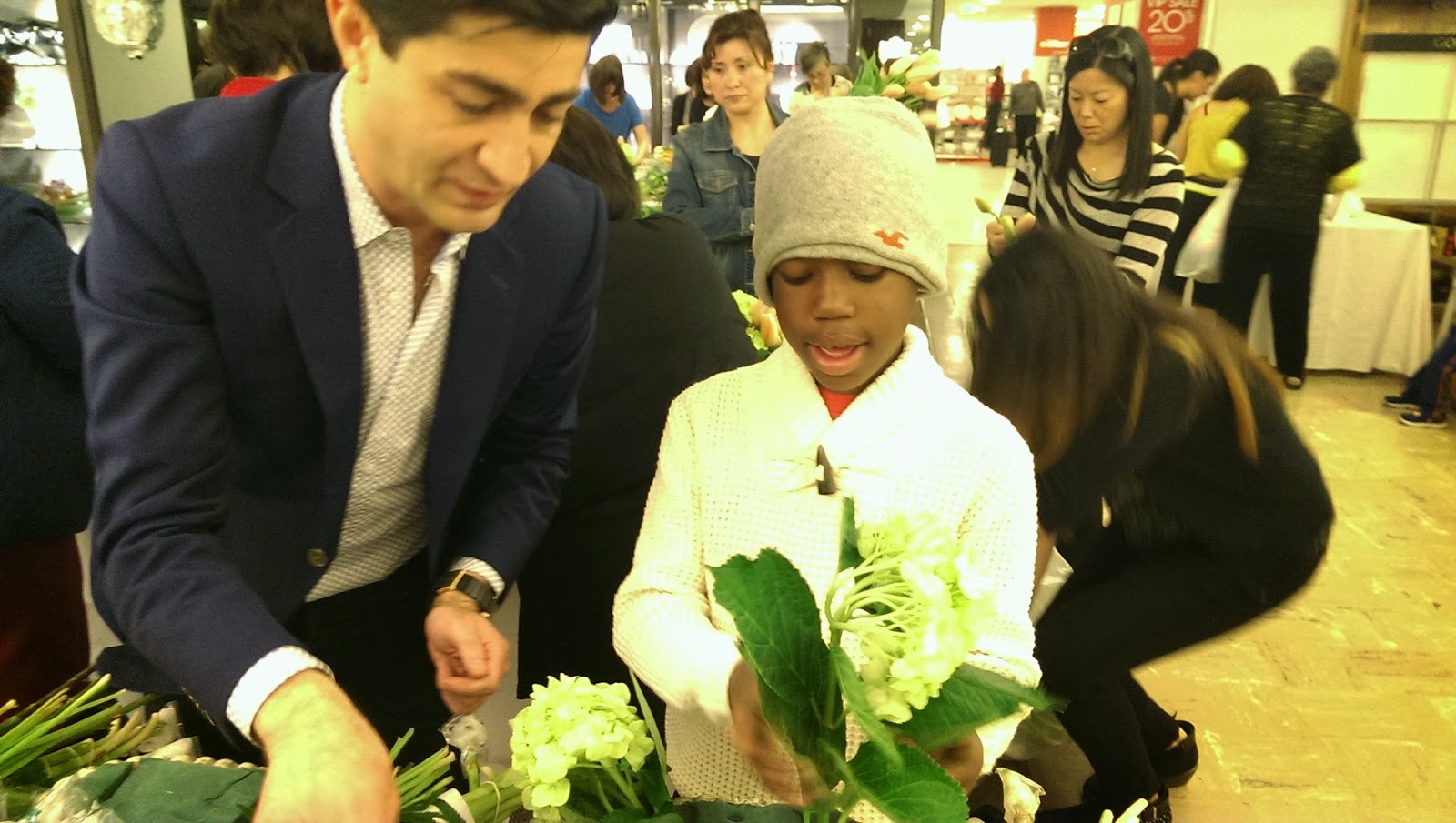 Spring+Flowers+at+Macy Macys Spring Fashion Celebration With Eddie Zartatsian - Macy's Flower Show