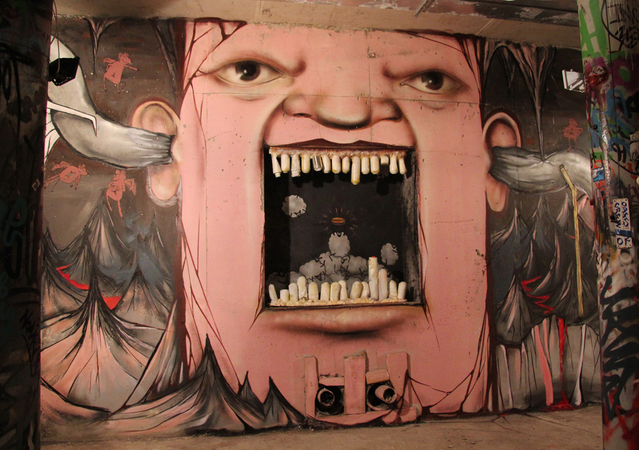 Street art do artista russo Nikita Nomerz