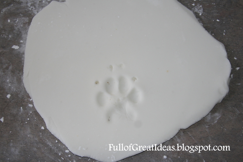 How To Make Paw Print Ornaments