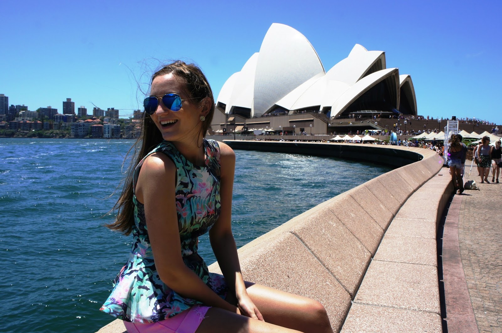 Sydney Opera House VOGUE up like this