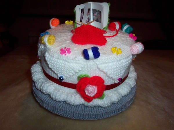 knitted-cake-3+-+Copy.jpg