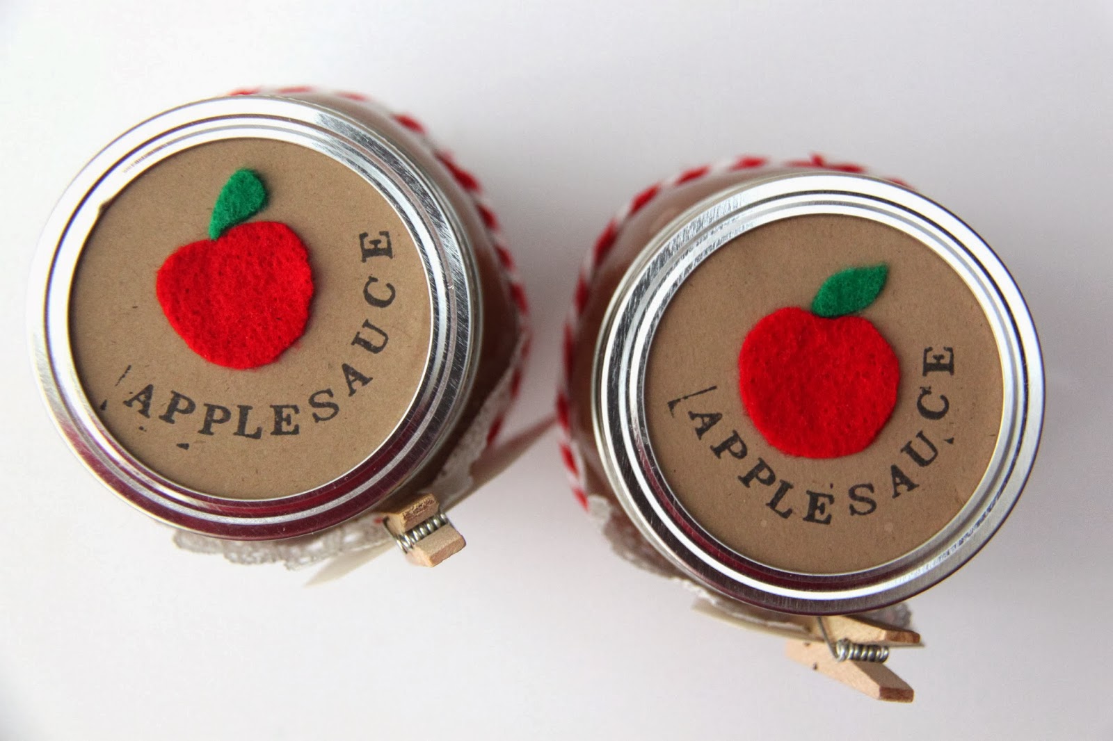 Homemade Applesauce with Mason Jar Gift Packaging Smashed Peas & Carrots