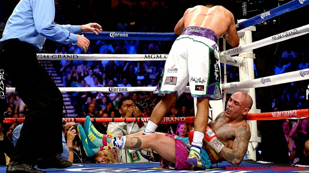 050314 BOXING amir khan knocks 050314 BOXING amir khan knocks