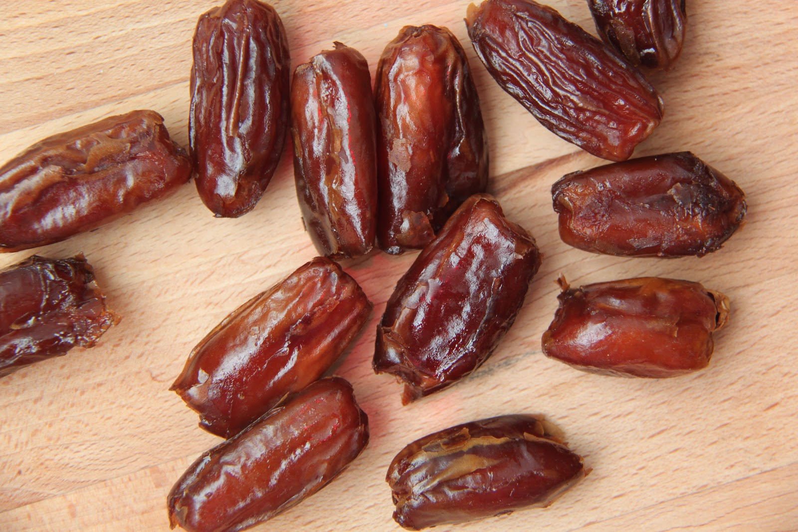 RECIPE Balsamic Glazed Bacon Wrapped Dates Smashed Peas & Carrots