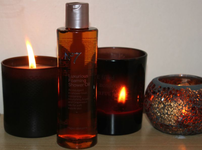 No.7 Luxurious Foaming Shower Oil Review The Sunday Girl