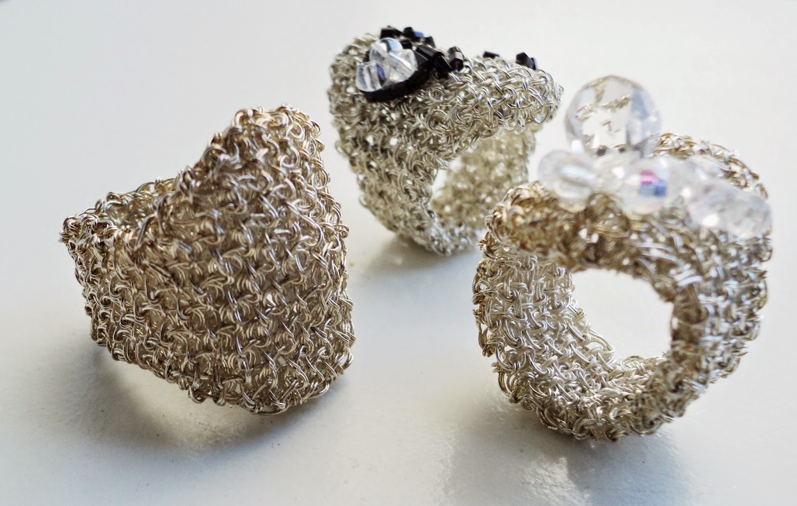 mujer de lujo joyería anillo de plata Descargar Fotos gratis