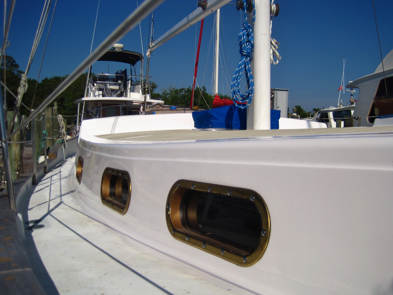 Lindita Sailing Therapy Original Bronze Portlights