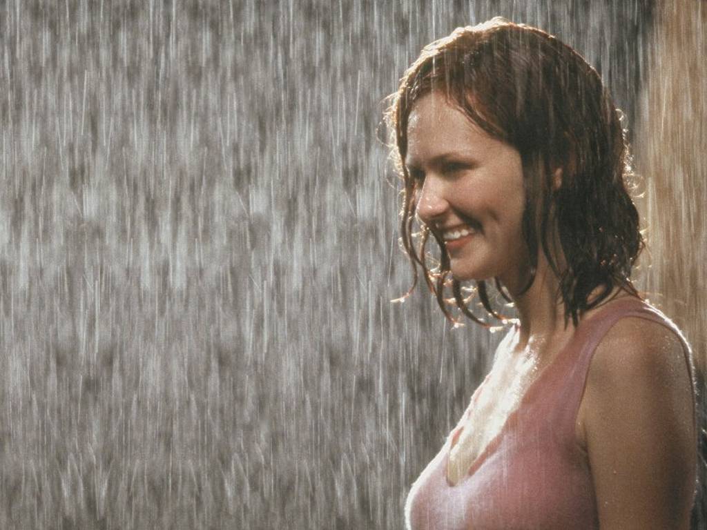 http://1.bp.blogspot.com/-1JvW36o5a4E/TpG7yAo34-I/AAAAAAAAWkE/HN1Mww0kV-U/s1600/Kirsten-kirsten-dunst-96128_1024_768.jpg