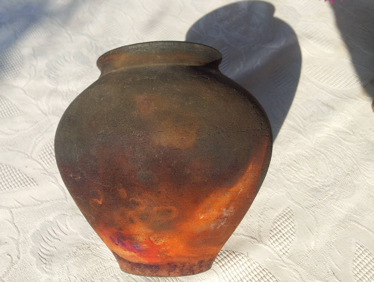 A corner of France Pots 3 The volcano pot