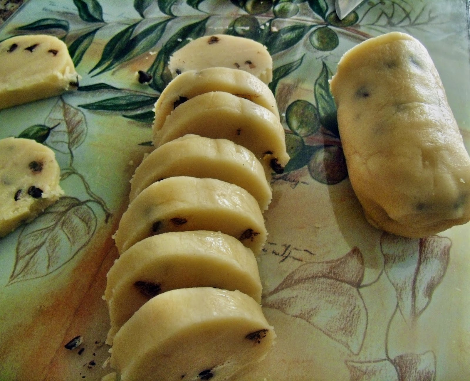 kurabiye hamuru buzlukta saklanır mı