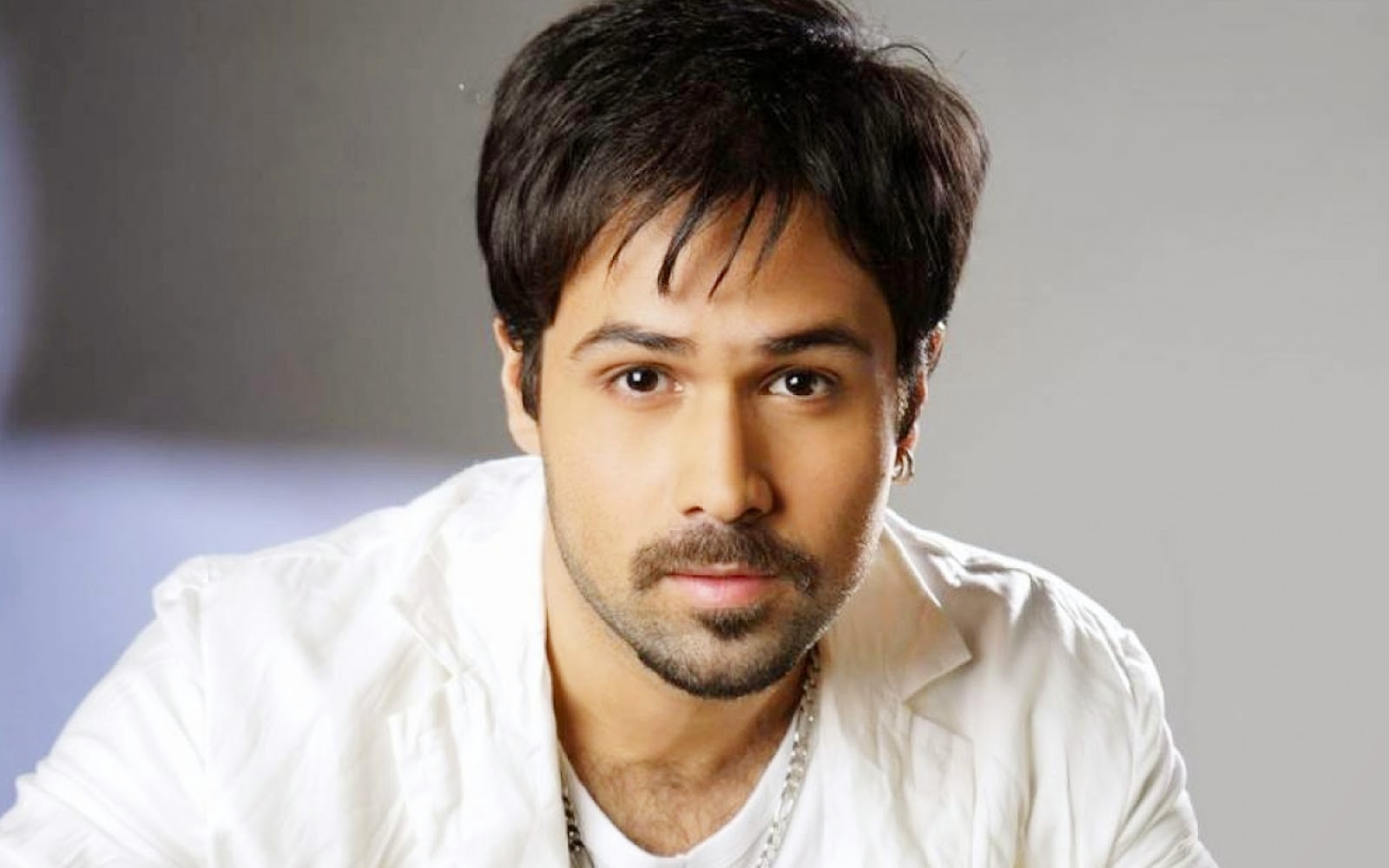 Emraan Hashmi Biography Wiki Dob Height Weight Sun Sign
