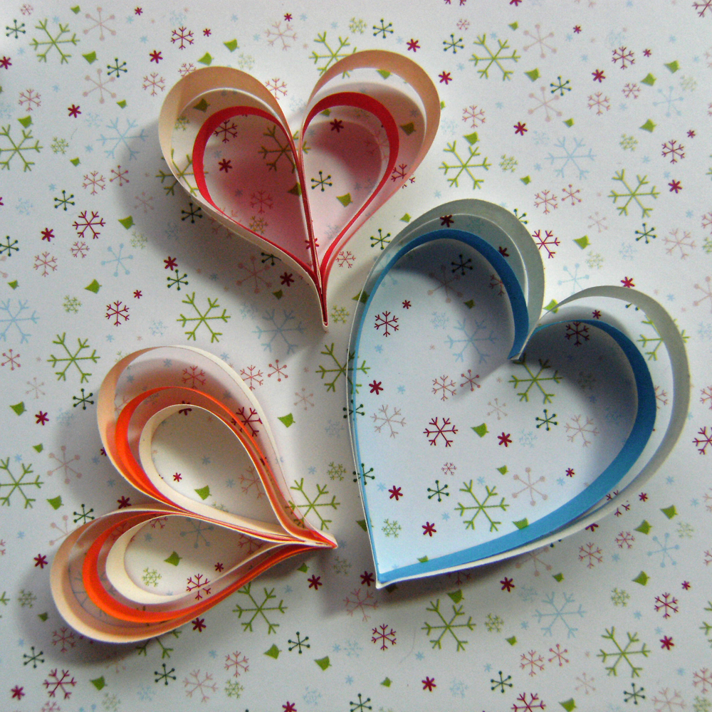Lizzie Made Paper Hearts Bunting Tutorial