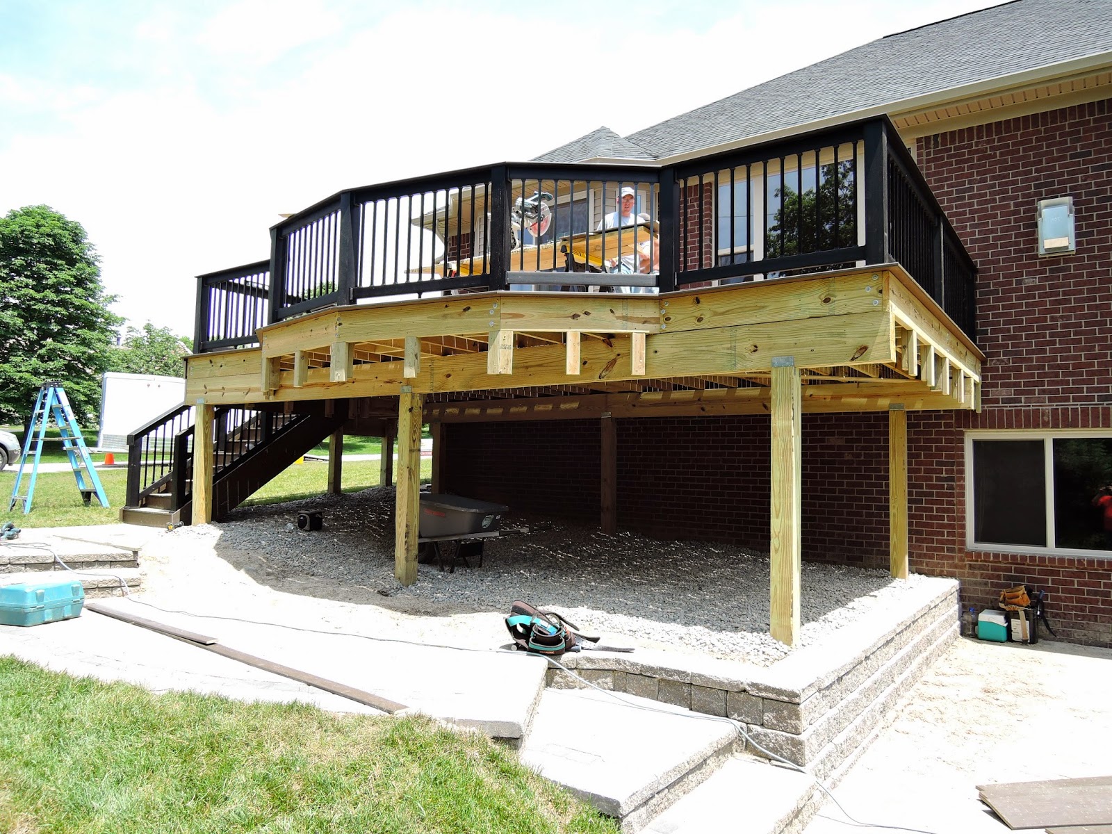 Outdoor Living Building composite decks Rochester Hills MI composite