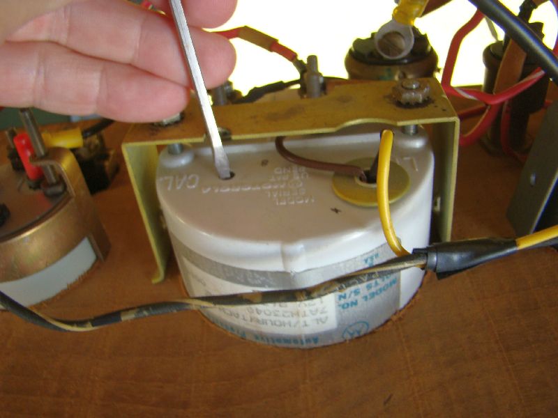 The Trawler Beach House Adjusting Our Ford Lehman Tachometers In Four