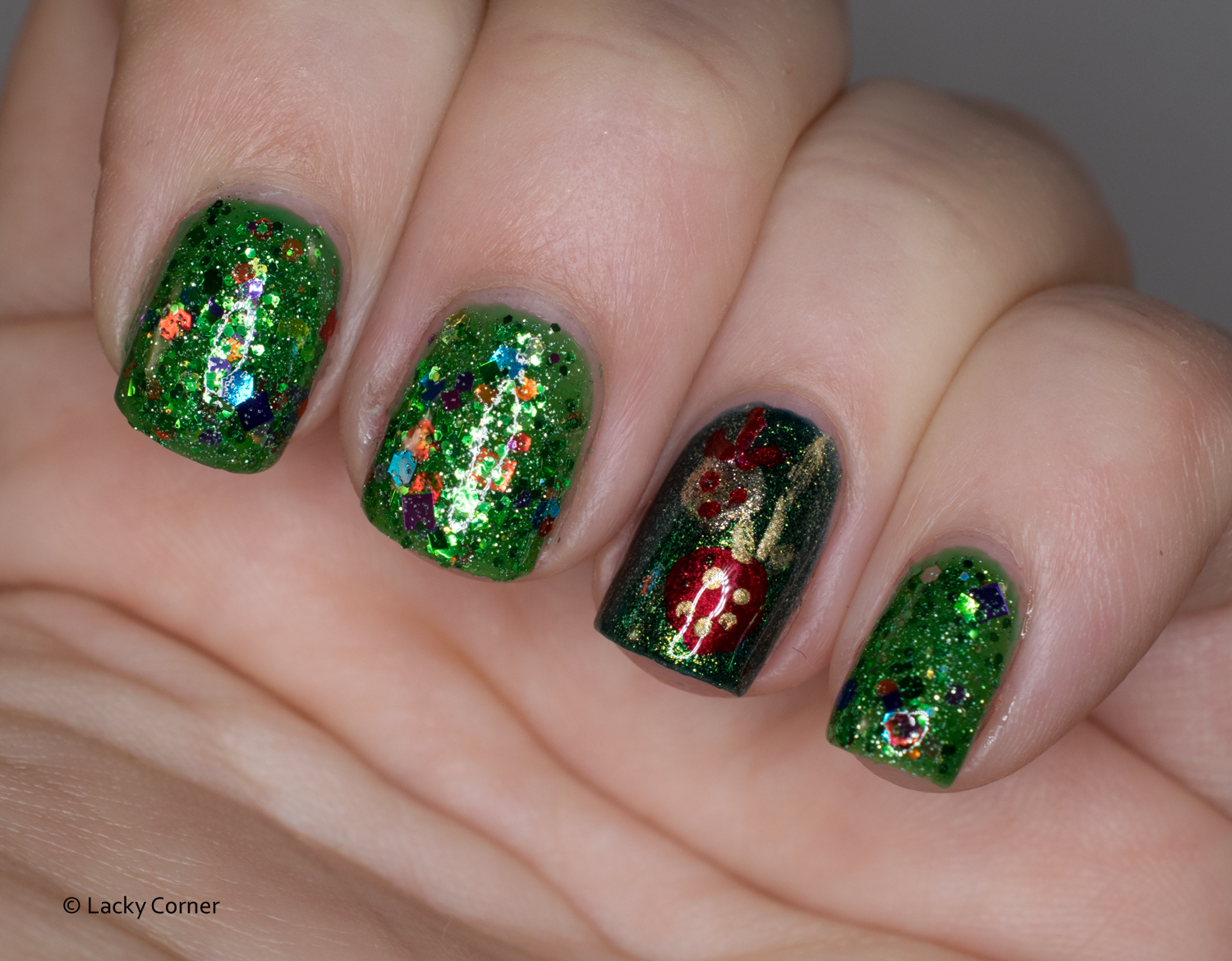 Lacky Corner Winter Nail Art Challenge Tinsel or Ornaments