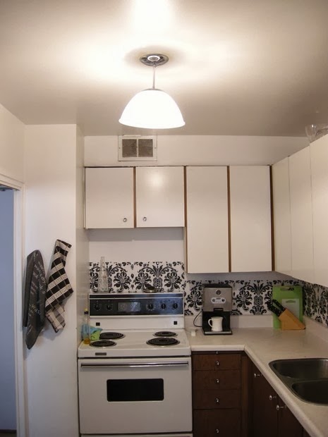 The lovely side: 6 renter friendly backsplash diy ideas