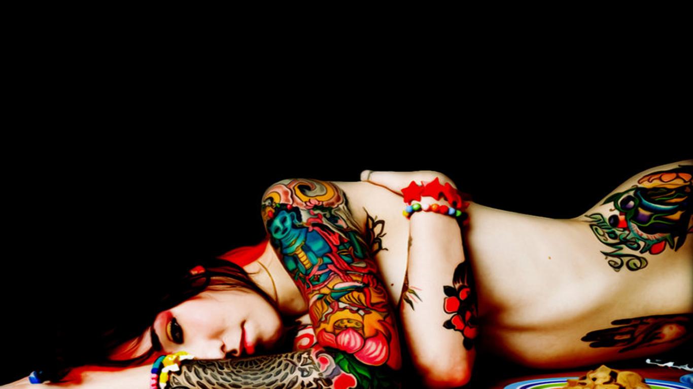 http://1.bp.blogspot.com/-1PZ1cHgmn7g/UBkz2nrLlhI/AAAAAAAAAN4/nlFYNpAUA1M/s1600/tribal+tattoos+women+hd.jpg