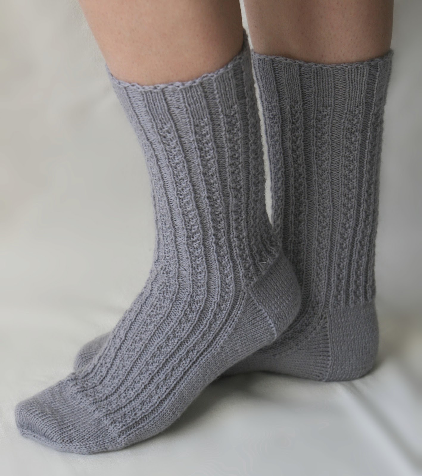 zur abwechslung und entspannung wieder einmal ein paar socken fr mich selber mit einem einprgsamen rechts links muster dieses wartete schon seit geraumer - Muster Fur Socken zur abwechslung und entspannung wieder einmal ein paar socken fr mich selber mit einem einprgsamen rechts links muster dieses wartete schon seit geraumer - Muster Fur Socken