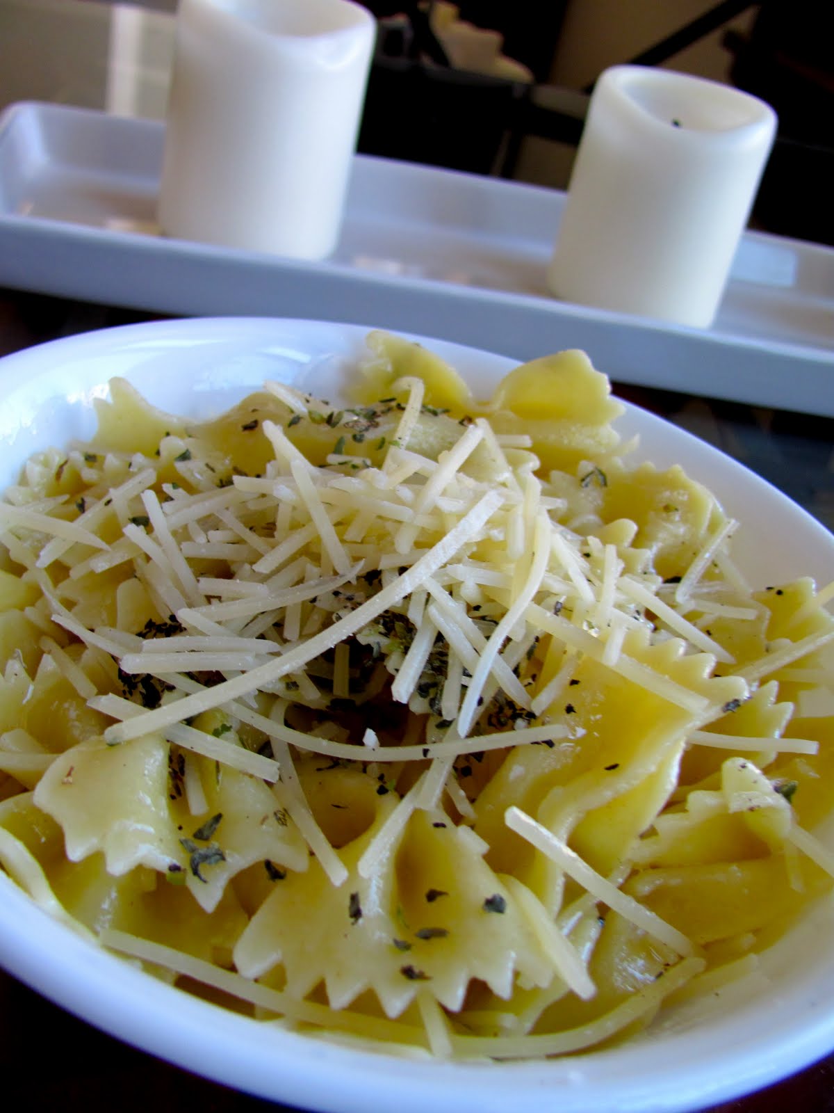 La Raison D'être Buttered Noodles, Noodles & Companyesque