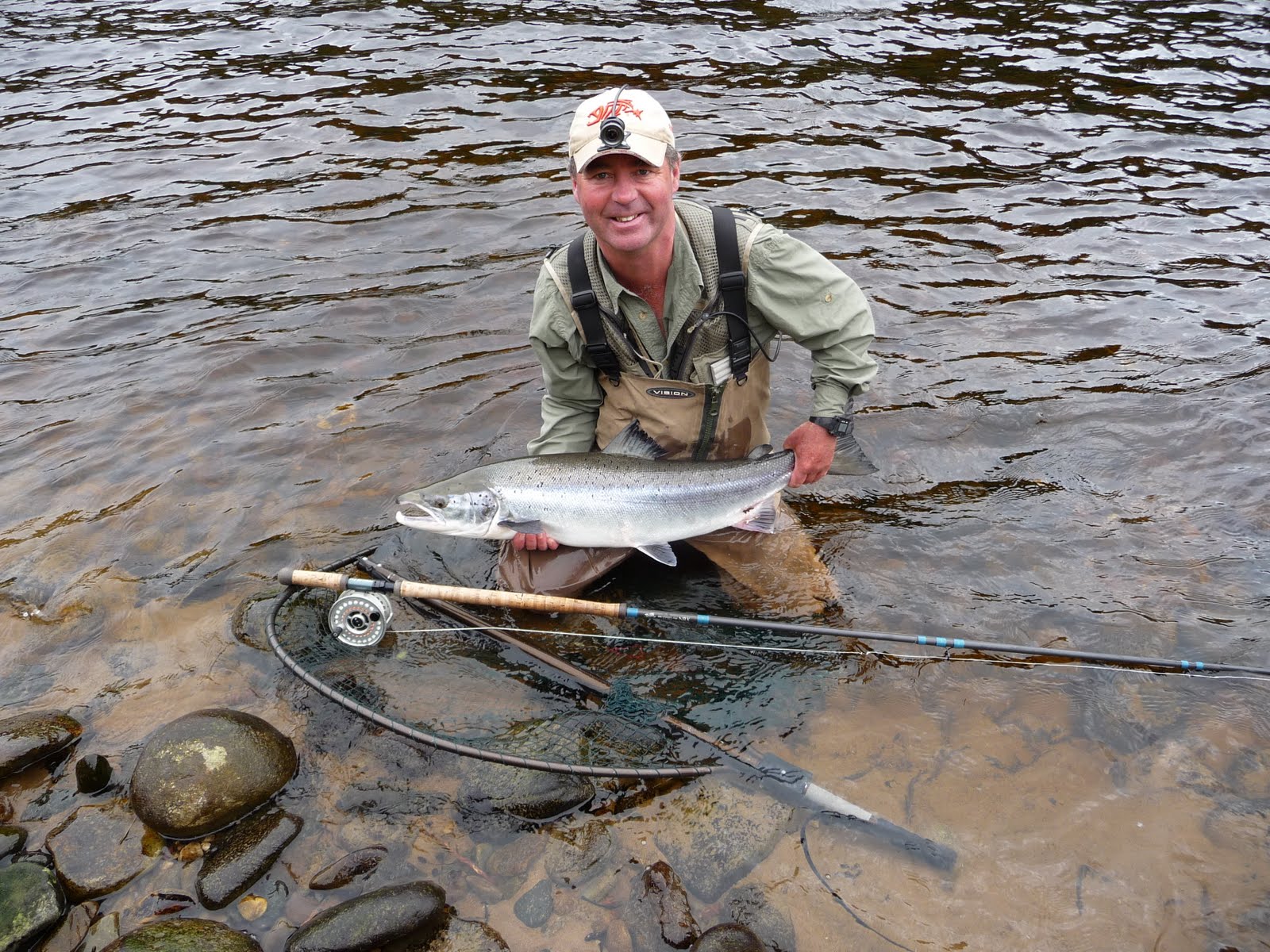 Salmon Fishing Scotland. Salmon Fishing Scotland Catching Salmon fly