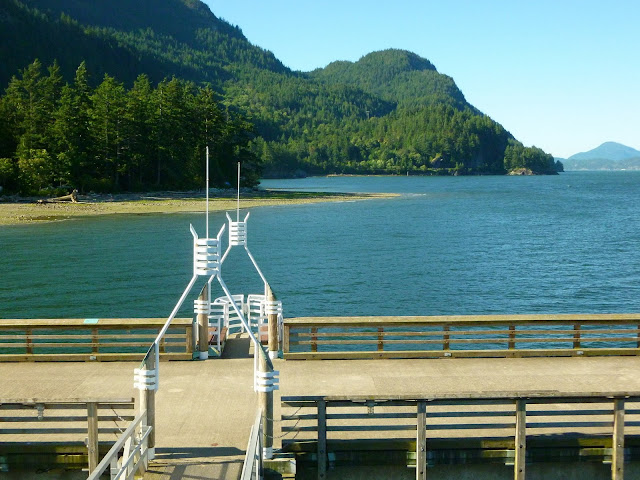Looking along the pier, along Howe Sound, in the  direction of Horseshoe Bay (2013-07-15)