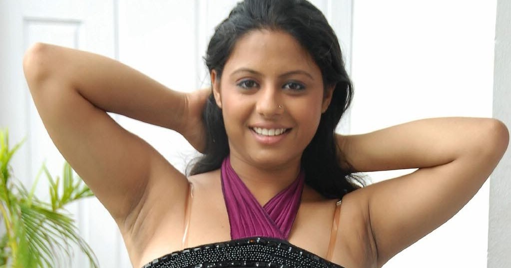 Tollywood actress Sunakshi in hot armpits show photo gallery, Indian actres...