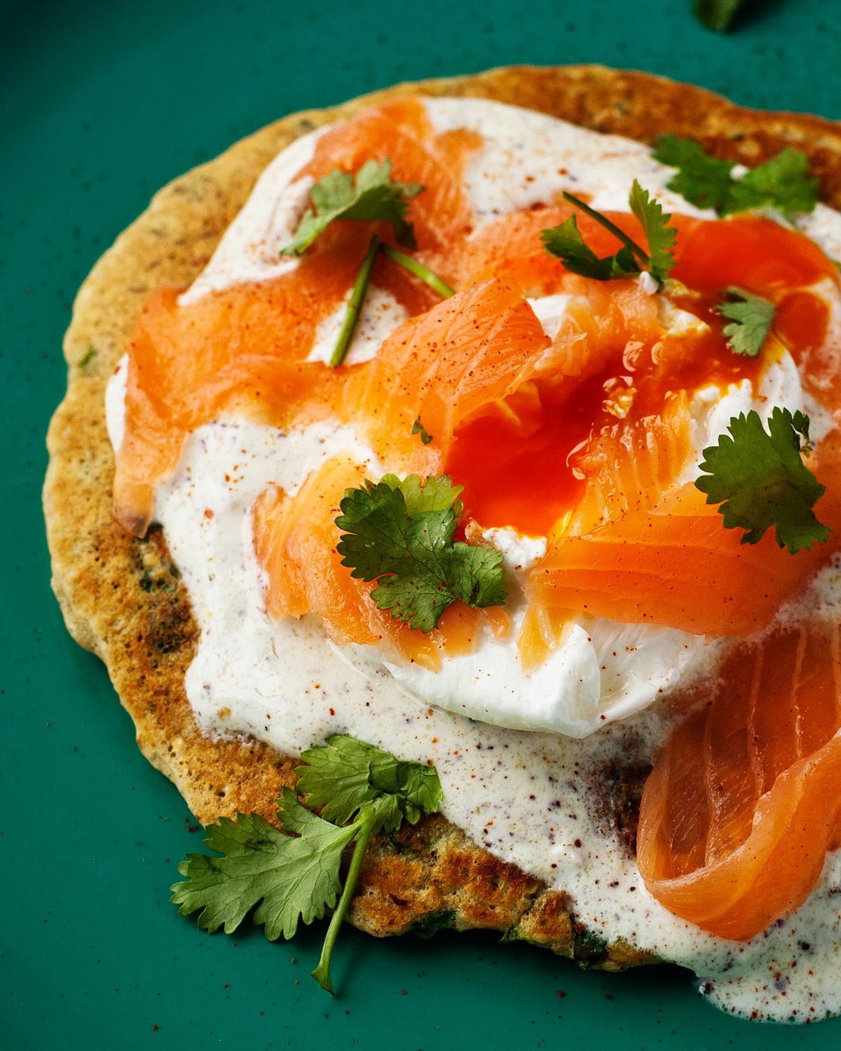 "NEVER EAT WOBBLY JELLY" POACHED EGGS, SMOKED SALMON WITH OAT SPINACH