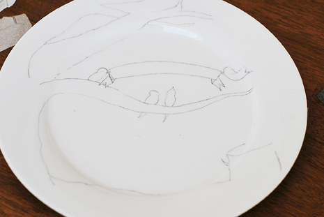 Pretty Ditty: Porcelain plate drawing tutorial