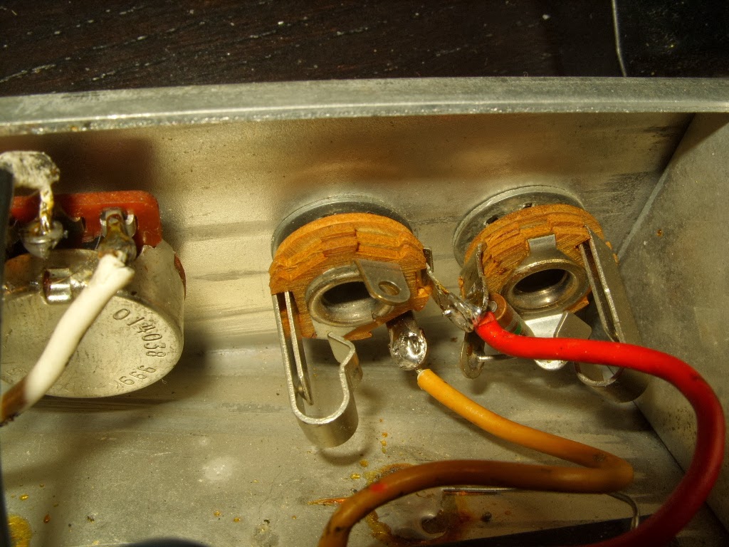 Jefs Tube Amp Blog: 1981 Fender Champ, line out mod fender input jack wiring 