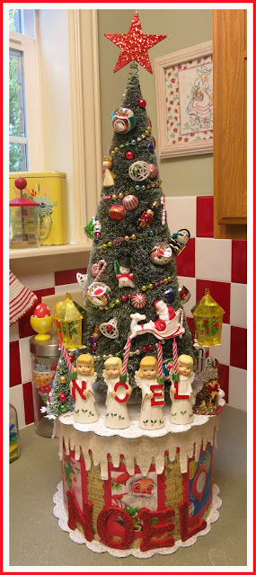 Zetta's Aprons: October 2012