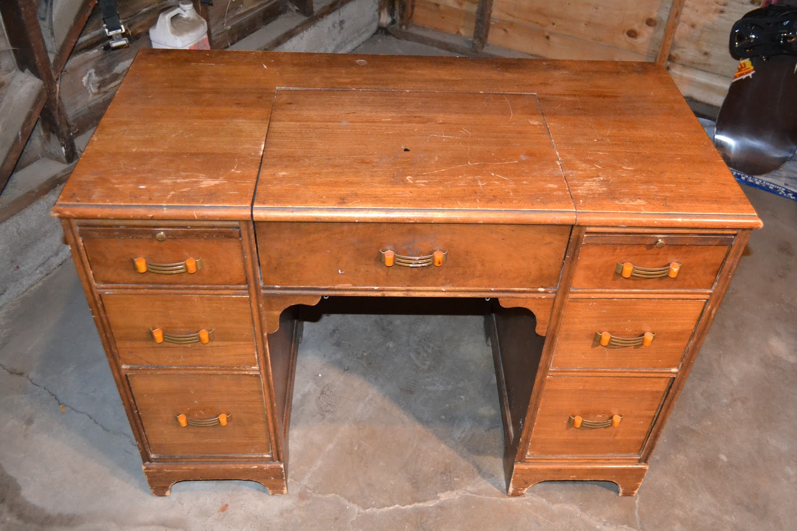 Recycle Restoration Typewriter Desk