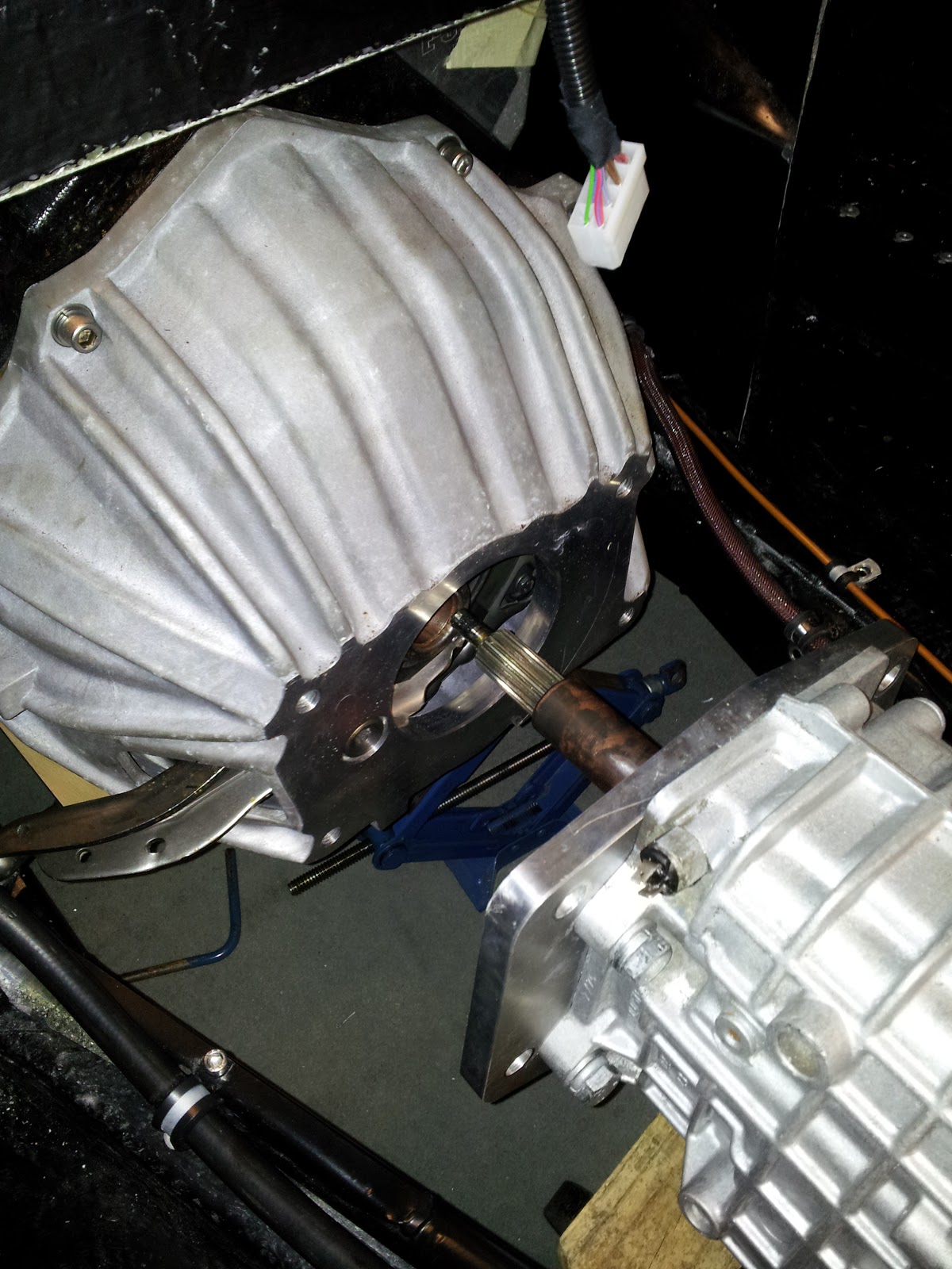 Dax Cobra Build Clutch fork removal (and gearbox)